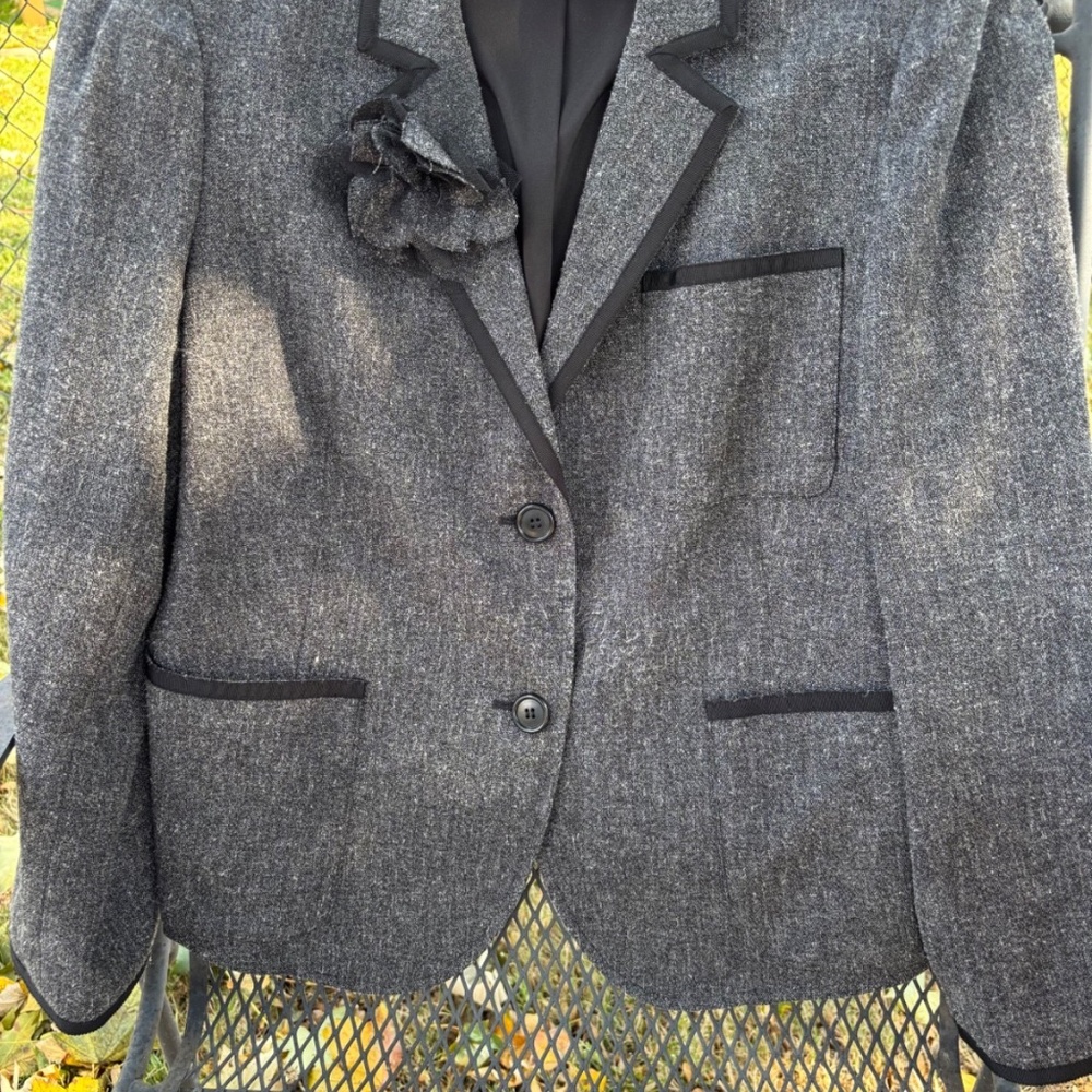 DKNY Grey tweed jacket with black trim-size 16